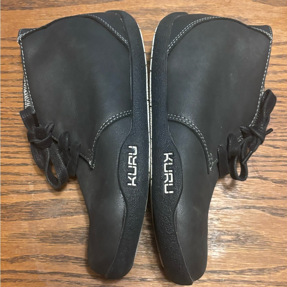 Kuru Aalto Women Size 8 EU
38.5 Chukka Boot Orthotic, Lined, Black Leather